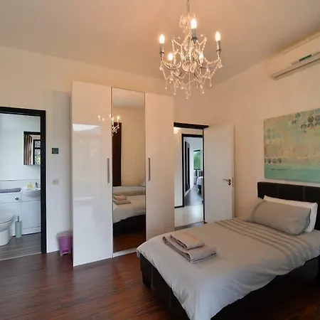 Villa Nia *